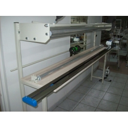 Przewijarka do tkanin i kuponów PK-02 z odkrawaczem i licznikiem metrów